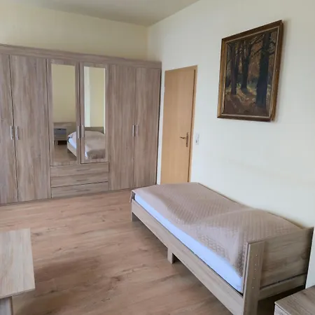 Central Apartment * Gera