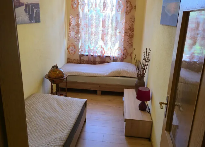 Central Apartment Διαμέρισμα Γκέρα