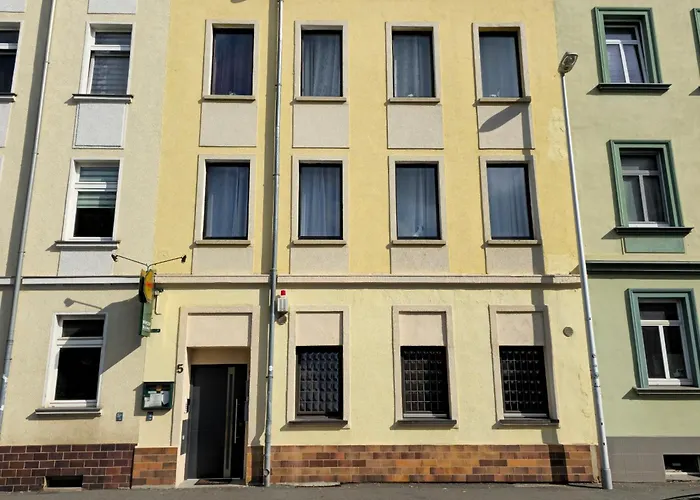 Central Apartment * Gera